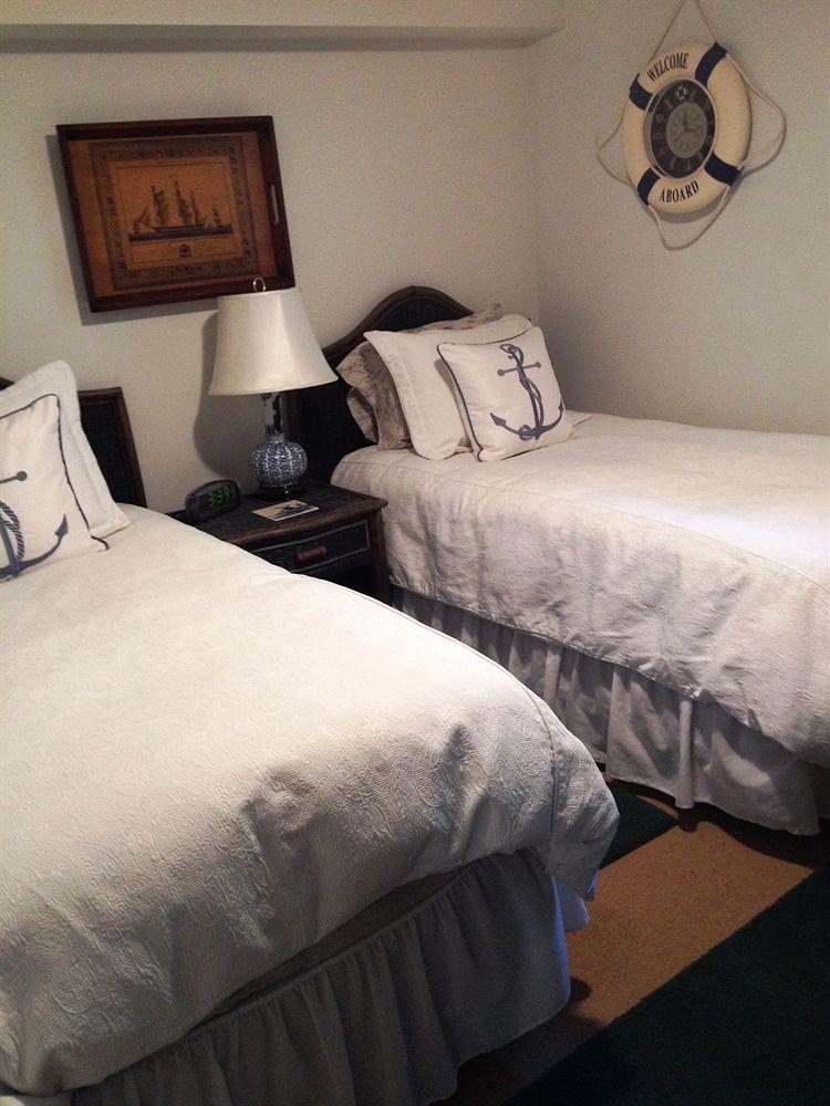 The Stone Hedge Bed And Breakfast Richmond Luaran gambar