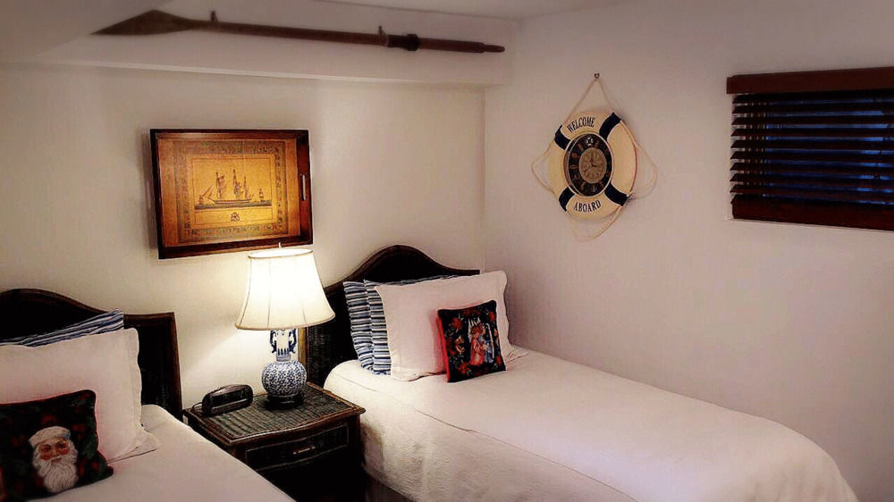 The Stone Hedge Bed And Breakfast Richmond Luaran gambar