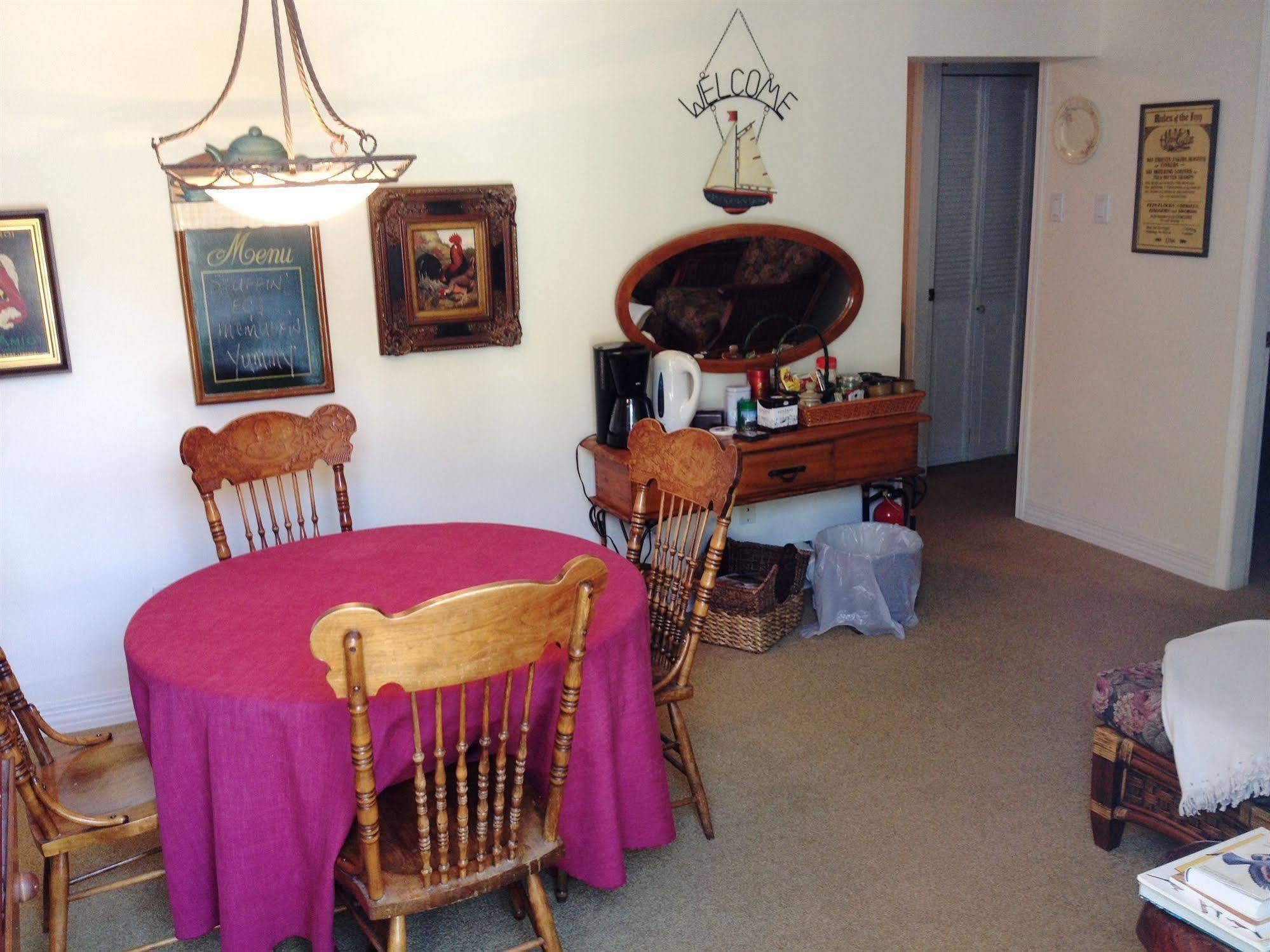 The Stone Hedge Bed And Breakfast Richmond Luaran gambar