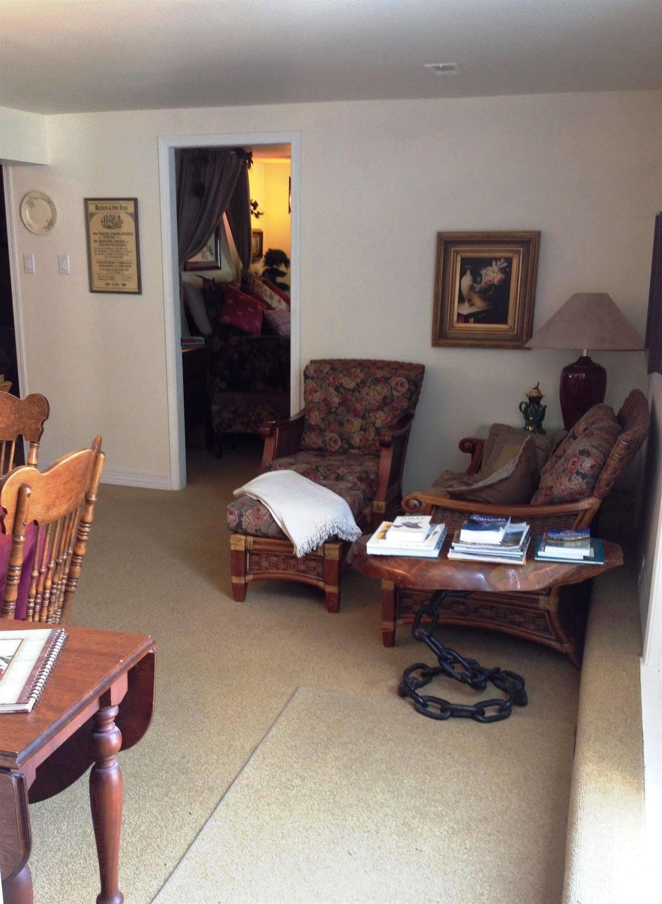 The Stone Hedge Bed And Breakfast Richmond Luaran gambar
