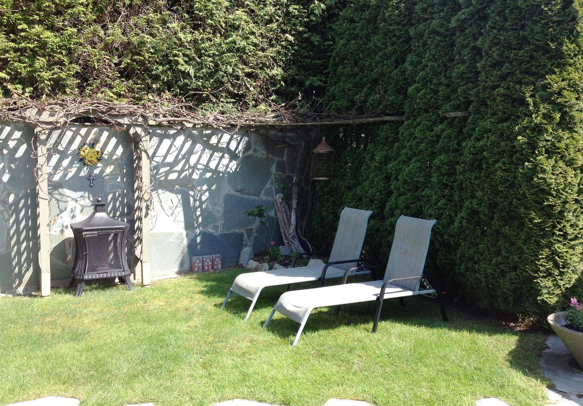 The Stone Hedge Bed And Breakfast Richmond Luaran gambar